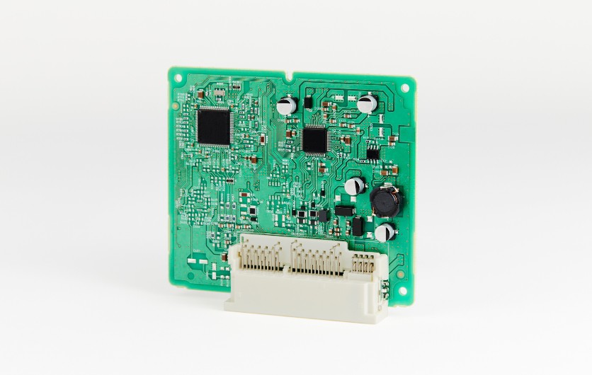 エアコンECU
